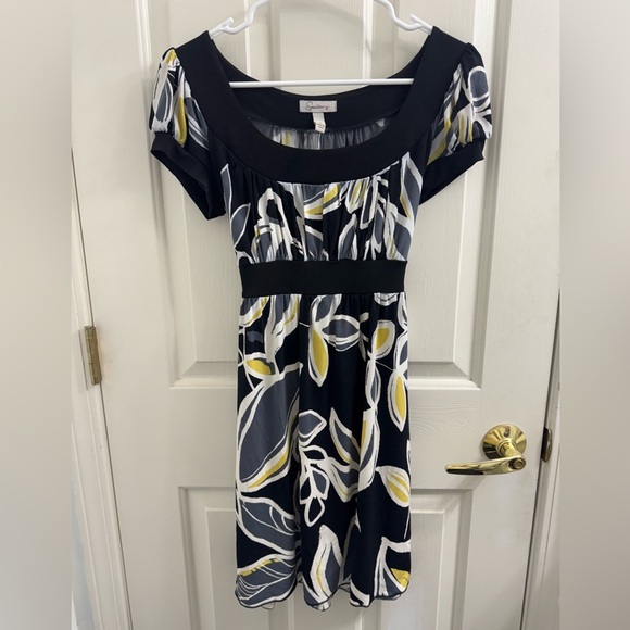 Speechless black and White Puff Sleeve Midi Sundress - Picture 1 of 5